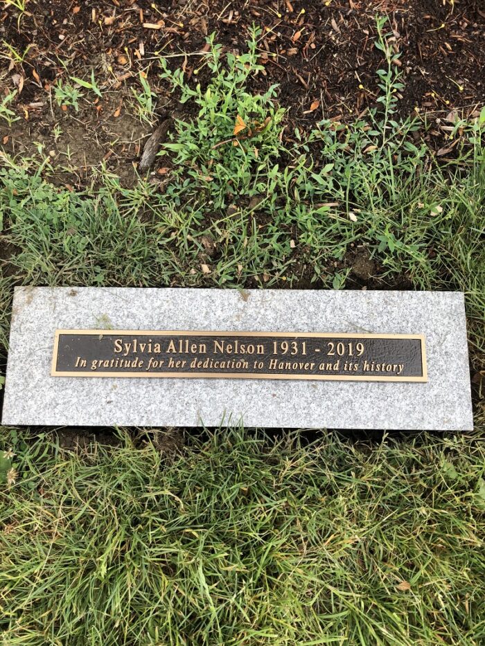 Plaque in memory of Sylvia Allen Nelson